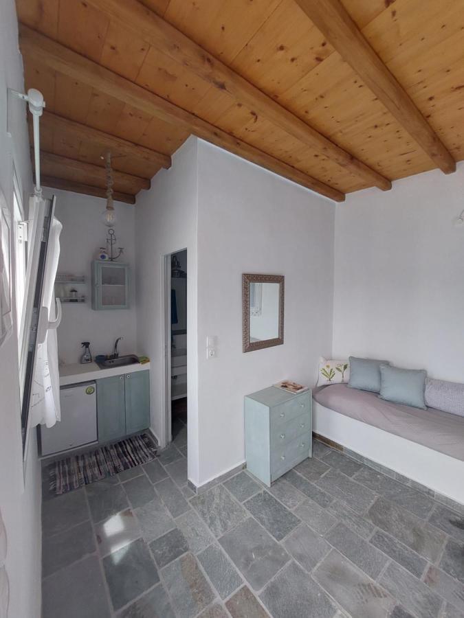 Villa Μπλε Στουντιο 1 Livadi  Exterior foto